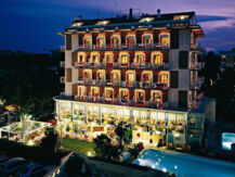 HOTEL TRIDENTUM Cesenatico