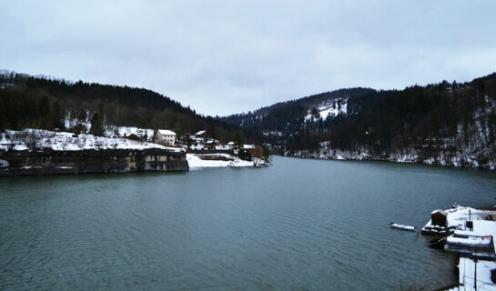 HÔTEL LES RIVES DU DOUBS Les Brenets