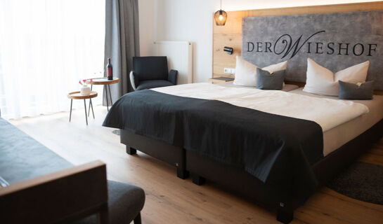 DER WIESHOF St. Oswald-Riedlhütte