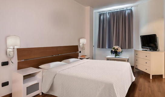 HOTEL PORTA DEL SOLE Soiano del Lago (BS)