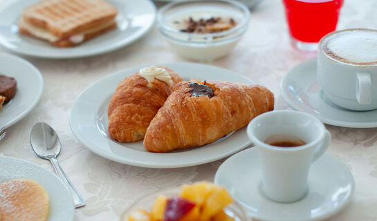 HOTEL TRIDENTUM Cesenatico