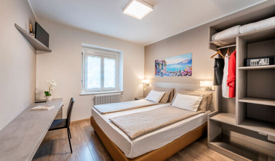 ALBERGO RISTORANTE SVIZZERO Capolago
