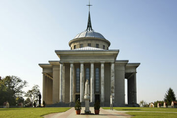 HOTEL CRISTAL PARK DABROWA TARNOWSKA Dąbrowa Tarnowska