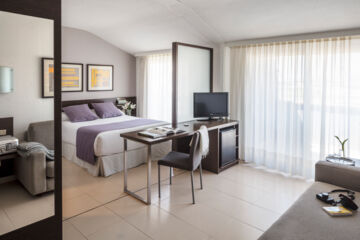 MONTAGUT SUITES Santa Susanna