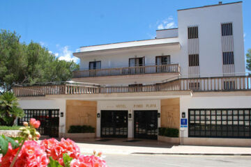 HOTEL PINOS PLAYA Cala Santanyi (Mallorca)