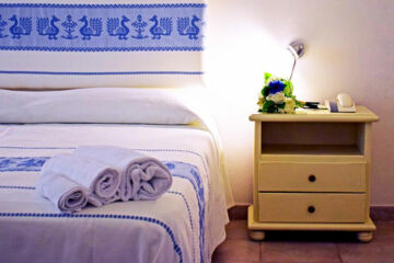 HOTEL MONTIRUJU (B&B) Santa Maria Coghinas