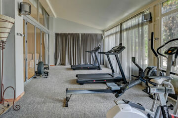 SEVAN PARC HOTEL Pertuis