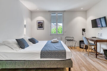 HÔTEL LE FER À CHEVAL Yenne