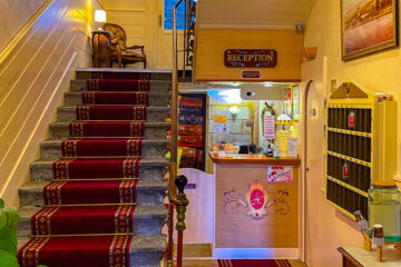 HÔTEL CONTINENTAL (B&B) Evian-les-Bains